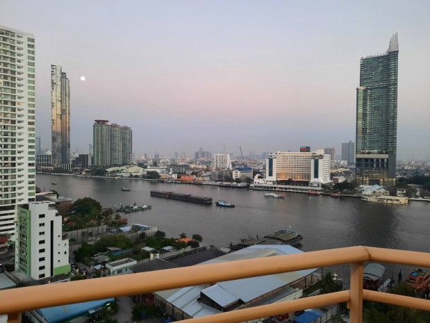 For RentCondoWongwianyai, Charoennakor : Watermark Chaophraya, 102 sqm. cozy Two Bedrooms Condo for RENT at Watermark Chaophraya.