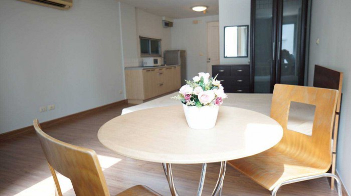 For RentCondoOnnut, Udomsuk : Plus67, 38 sqm. Studio for Rent at Plus67.