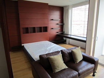 ให้เช่าคอนโดราชเทวี พญาไท : Villa Rachatewi, 43sqm Cozy, Modern Studio Apartment for rent at Villa Ratchathewi