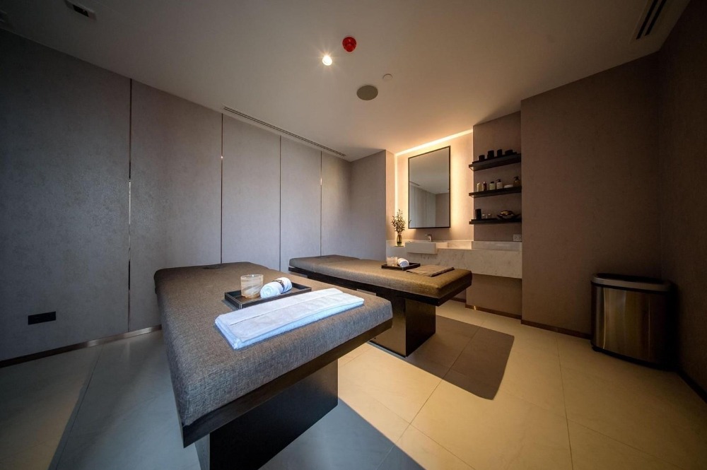 ให้เช่าคอนโดราชเทวี พญาไท : ✅𝗥𝗲𝗮𝗱𝘆 𝘁𝗼 𝗺𝗼𝘃𝗲 𝗶𝗻 2 Bedroom with Free WIFI @ Park Origin Phayathai (Hampton Residence Phayathai) Accept a minimum 6-month contract