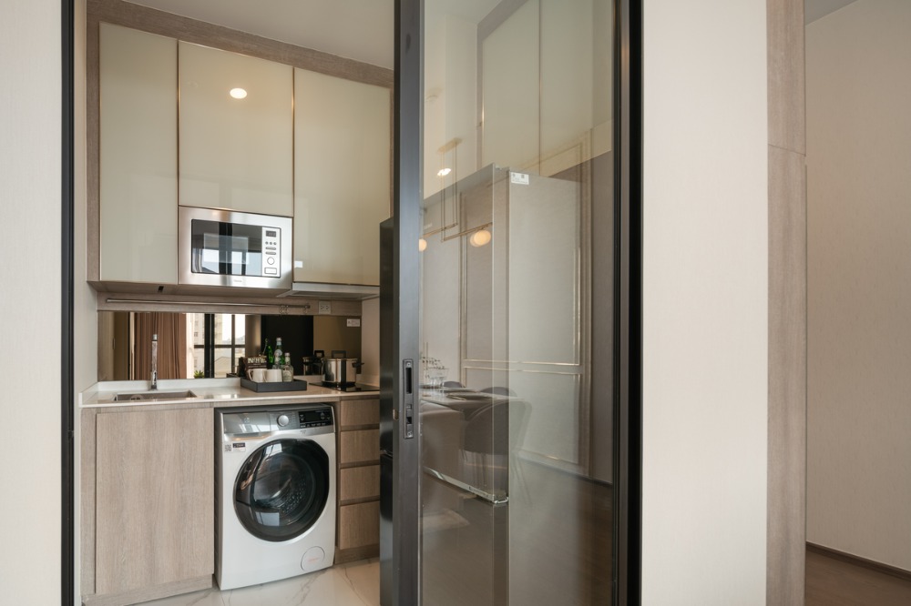 ให้เช่าคอนโดราชเทวี พญาไท : ✅𝗥𝗲𝗮𝗱𝘆 𝘁𝗼 𝗺𝗼𝘃𝗲 𝗶𝗻 2 Bedroom with Free WIFI @ Park Origin Phayathai (Hampton Residence Phayathai) Accept a minimum 6-month contract