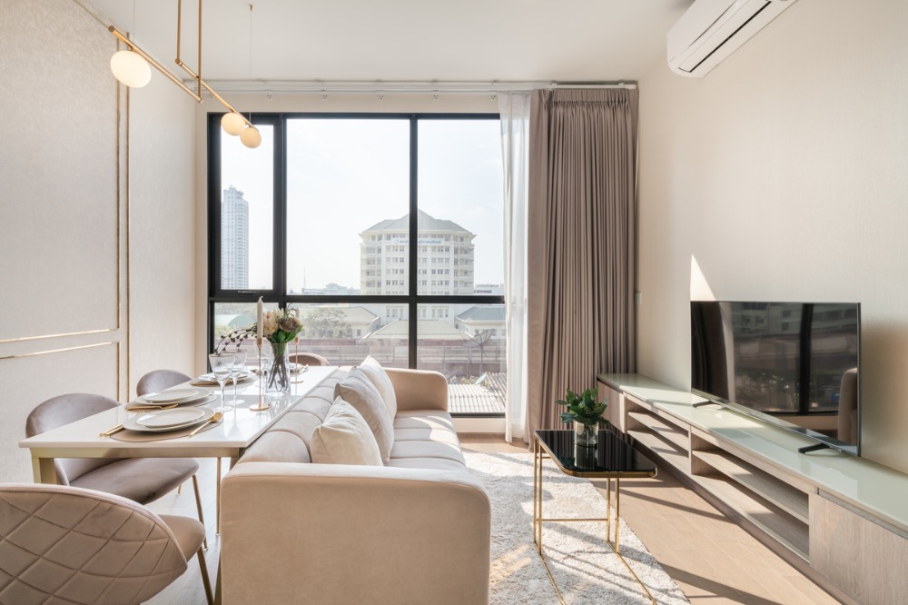 ให้เช่าคอนโดราชเทวี พญาไท : ✅𝗥𝗲𝗮𝗱𝘆 𝘁𝗼 𝗺𝗼𝘃𝗲 𝗶𝗻 2 Bedroom with Free WIFI @ Park Origin Phayathai (Hampton Residence Phayathai) Accept a minimum 6-month contract