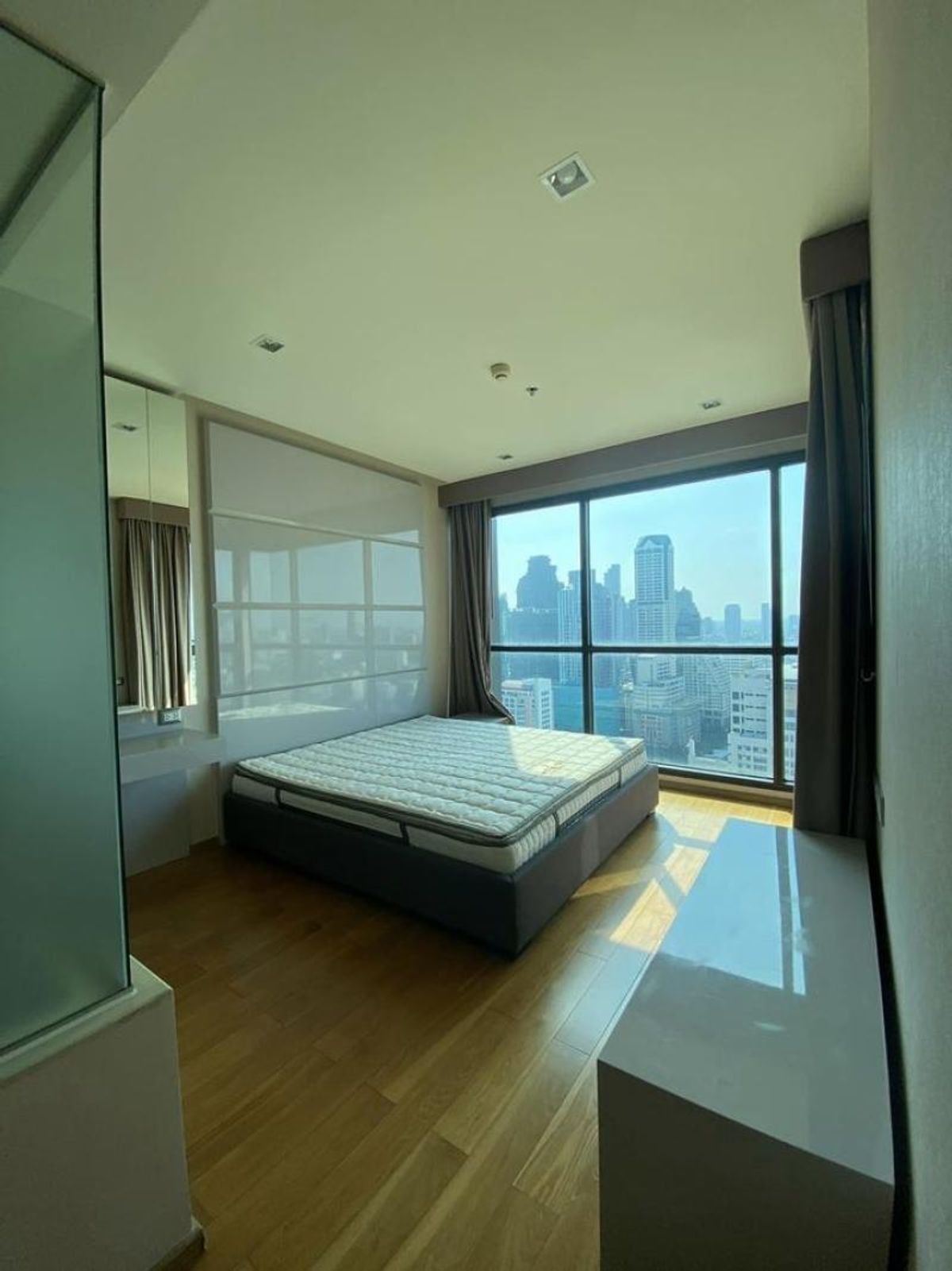 For SaleCondoSathorn, Narathiwat : FOR SALE condo , The Address Sathorn , BTS-Saint Louis , Silom , Bang Rak , Bangkok , CX-73395