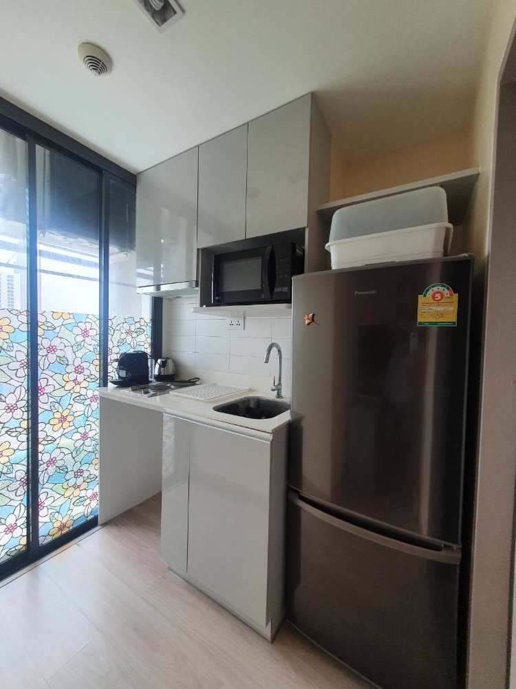 ให้เช่าคอนโดราชเทวี พญาไท : ปล่อยเช่า IDEO MOBI พญาไท 1ห้องนอน 22ตรม ตกแต่งพร้อมอยู่ ห้องใหม่