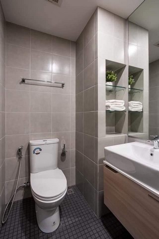 For RentCondoBangna, Bearing, Lasalle : Available for rent, Ideo O2, interested in negotiating price @condobkk (with @ too). Room for rent very quickly.