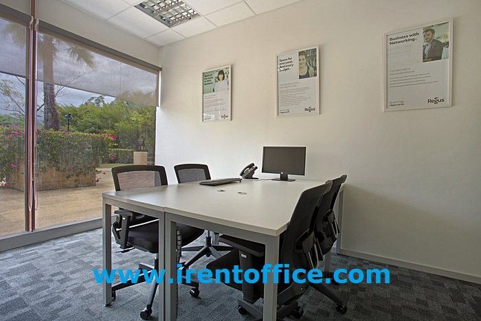 For RentOfficePhuket : ออฟฟิศให้เช่า ภูเก็ต ตกแต่งพร้อมใช้ โรงแรมรอยัลภูเก็ตมารีน่า บิสซิเนสเซ็นเตอร์ มีพนักงาน 1 ท่านขึ้นไป ถนนเทพกระษัตรี ต.เกาะแก้ว อ.เมือง โทร 025125909,  084-543-4833 ดูข้อมูลอาคารอื่นที่ www.irentoffice.com ยินดีรับฝากขาย