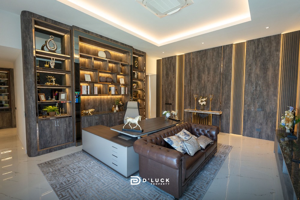 ขายพัทยา บางแสน ชลบุรี สัตหีบ : ขายบ้านพูลวิลล่าพัทยา ใกล้ทะเล 70 เมตร ในเมืองพัทยา 6 ห้องนอนพร้อมอยู่