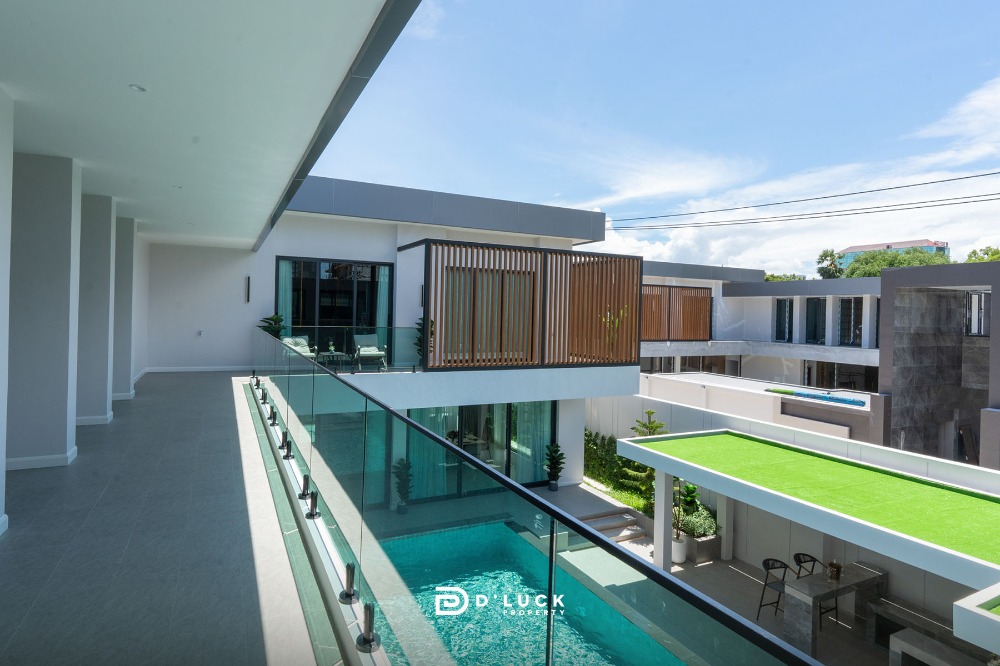 ขายพัทยา บางแสน ชลบุรี สัตหีบ : ขายบ้านพูลวิลล่าพัทยา ใกล้ทะเล 70 เมตร ในเมืองพัทยา 6 ห้องนอนพร้อมอยู่