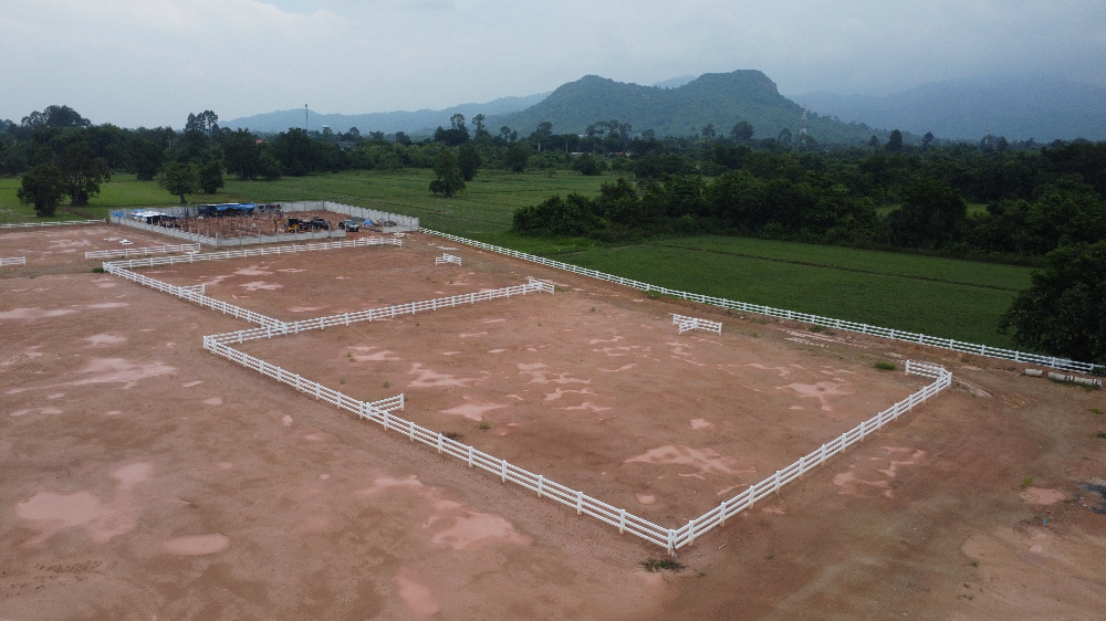 ขายที่ดินนครนายก : ที่ดินนครนายก ใกล้ จปร. วิวเขาชะโงกสวยๆ  ขนาด 1 ไร่  ปลูกบ้านตากอากาศ ทำธุรกิจ ขอสินเชื่อธนาคารได้ 100%