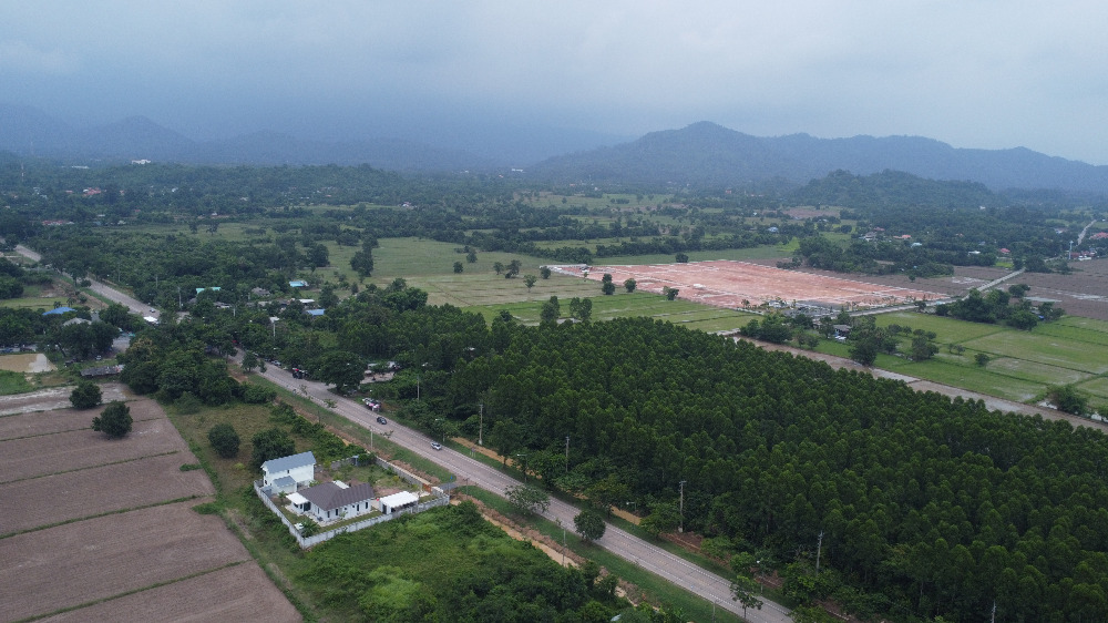 ขายที่ดินนครนายก : ที่ดินนครนายก ใกล้ จปร. วิวเขาชะโงกสวยๆ  ขนาด 1 ไร่  ปลูกบ้านตากอากาศ ทำธุรกิจ ขอสินเชื่อธนาคารได้ 100%