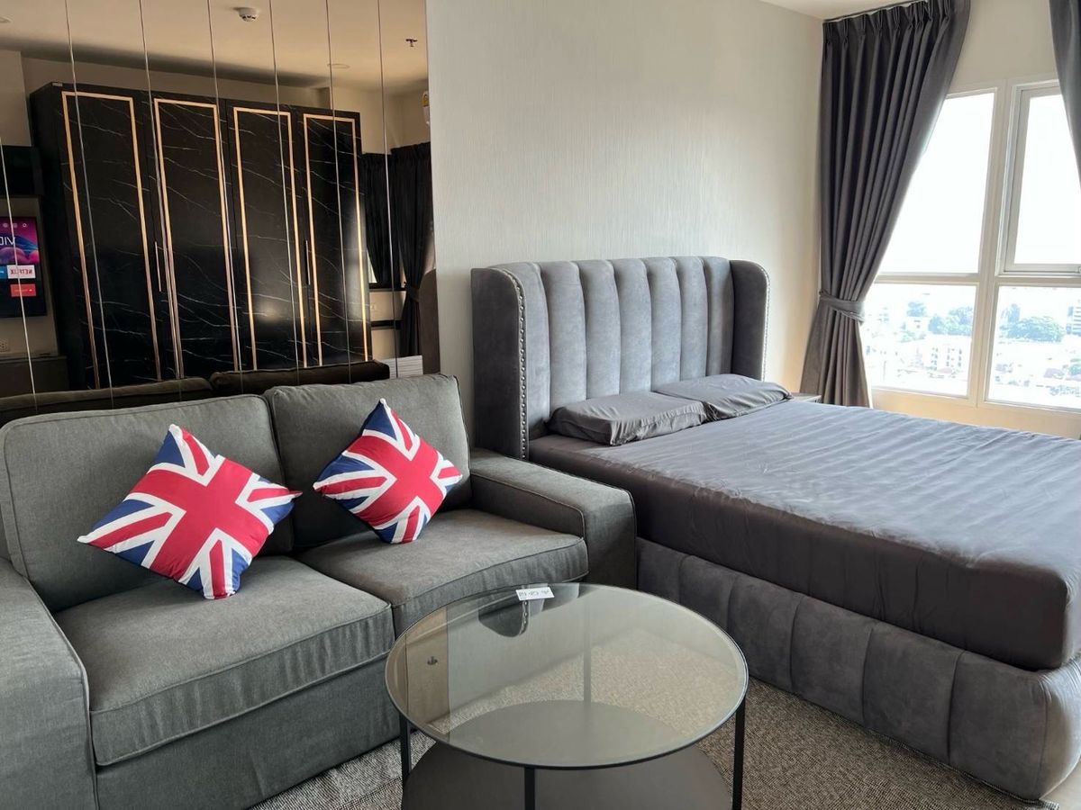 For RentCondoRamkhamhaeng, Hua Mak : Property code SVR23043 For rent Supalai Veranda Ramkhamhaeng, size 30 sq m, fully furnished and electrical appliances, ready to move in