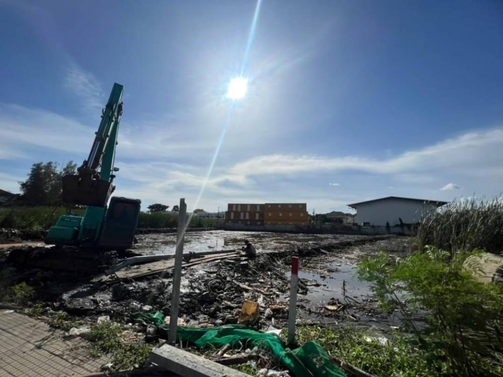 ขายที่ดินลาดกระบัง สุวรรณภูมิ : ขายที่ดินติดถนน 4 เลน เฉลิมพระเกียรติ ร.9 รวม 590 ตารางวา, ตารางวาละ 60,000.- บาท | ขายที่ดินประเวศ