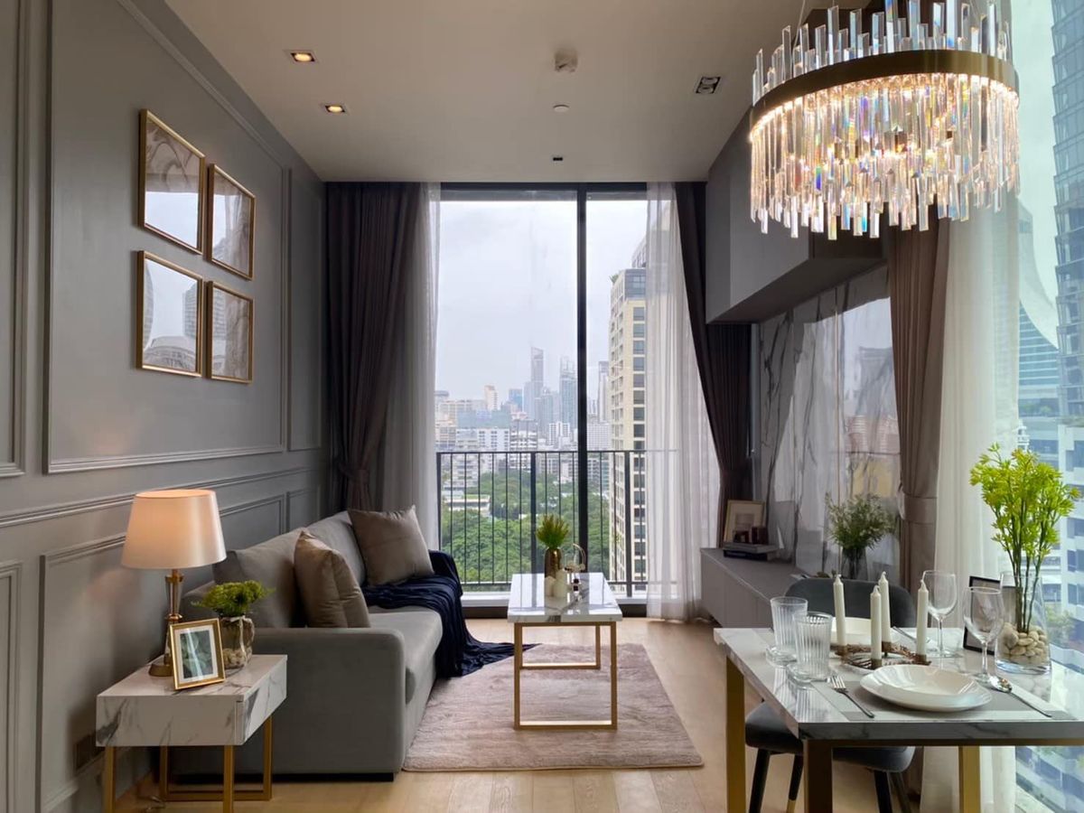 For RentCondoWitthayu, Chidlom, Langsuan, Ploenchit : +++Urgent rent+++ Beautiful room 28Chidlom *** 1 bedroom, size 51 sq m., fully furnished, ready to move in.