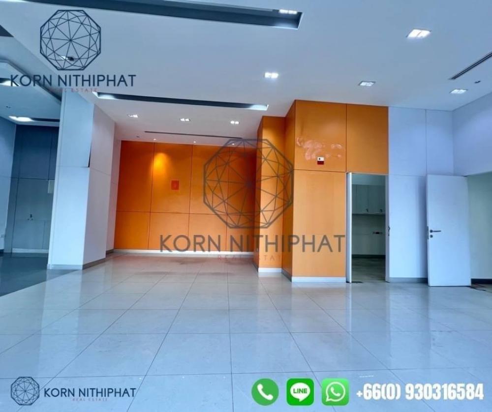 For RentOfficeSiam Paragon ,Chulalongkorn,Samyan : Showroom style office for rent on the 1st floor @Hua Lamphong | Office Showroom for Rental | Free decoration period 1 month !!!