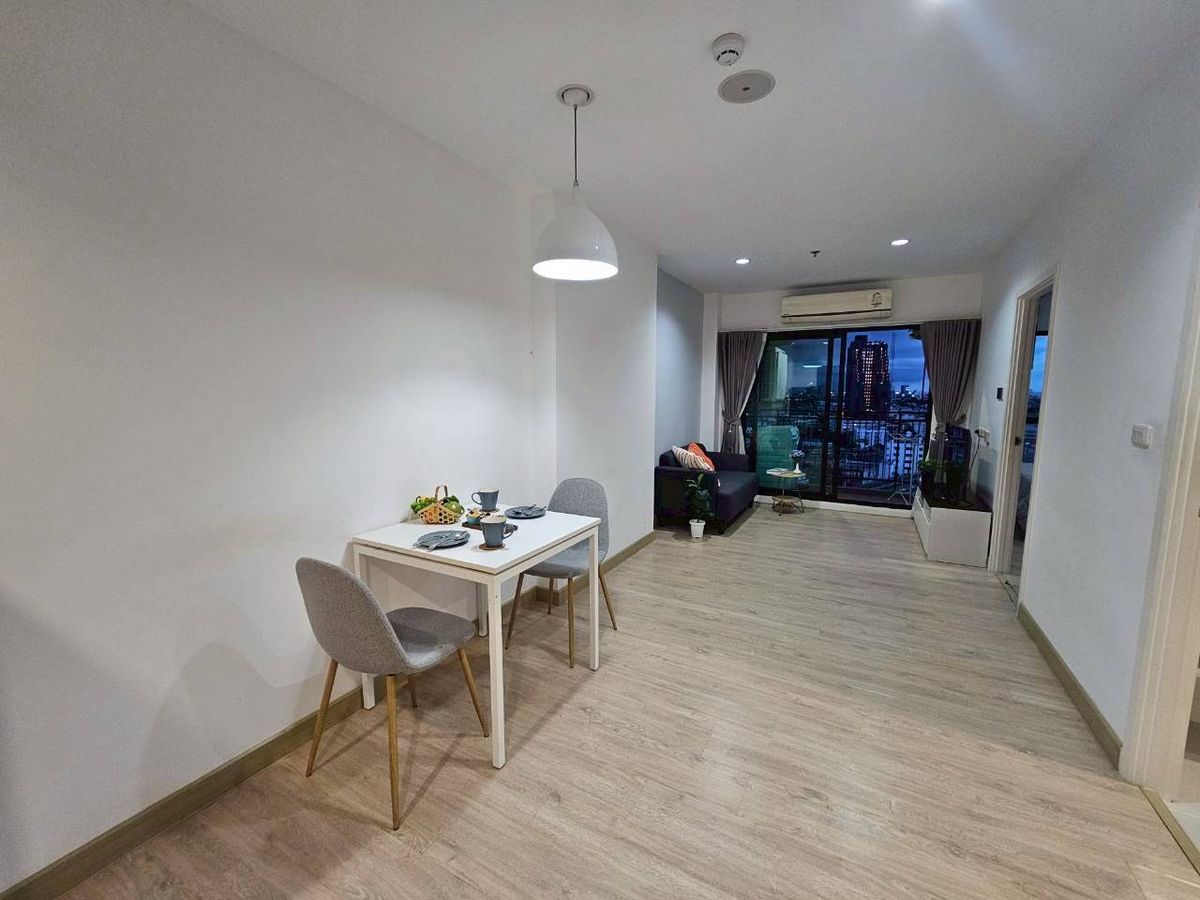 For RentCondoPinklao, Charansanitwong : 2 Bed near Siriraj, many doctor friends