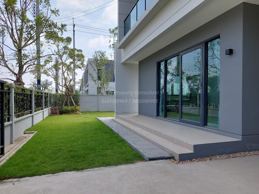 For SaleHouseBangna, Bearing, Lasalle : Centro Bangna, new house ready to move in Full function, the largest type in the project