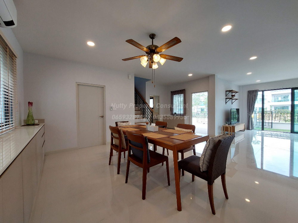 For SaleHouseBangna, Bearing, Lasalle : Centro Bangna, new house ready to move in Full function, the largest type in the project