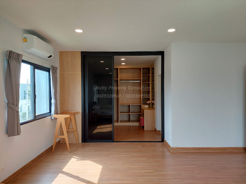 For SaleHouseBangna, Bearing, Lasalle : Centro Bangna, new house ready to move in Full function, the largest type in the project