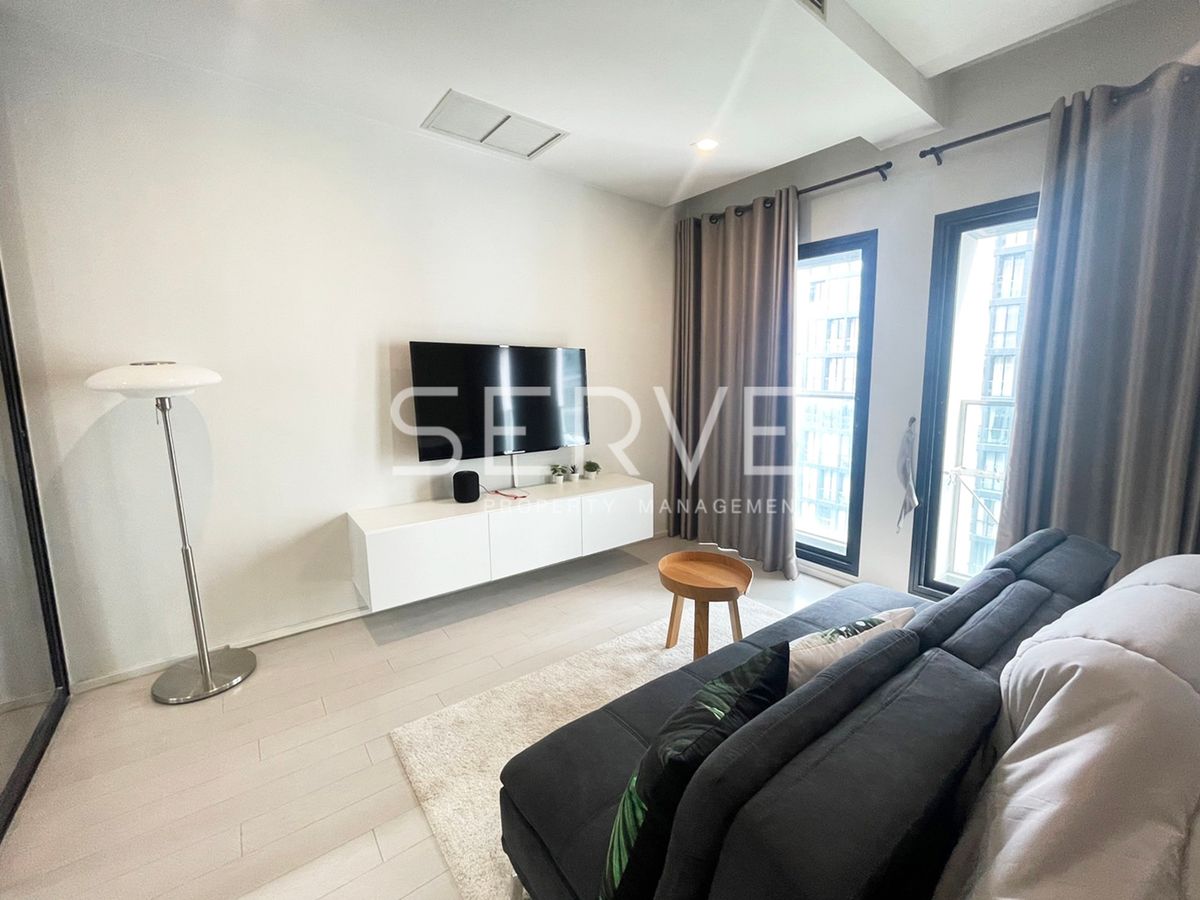 For RentCondoWitthayu, Chidlom, Langsuan, Ploenchit : 🔥Hot Price 33K🔥 Studio with Partition Swimming pool view Perfect Location BTS Phloen Chit at Noble Ploenchit Condo / For Rent