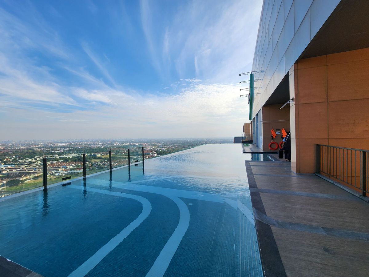 For RentCondoNonthaburi, Bang Yai, Bangbuathong : Status as shown in the cover photo** Room available, 2 balconies, north side, 4 air conditioners!!**For rent, Plum Condo Central Station Phase 1, 2 bedrooms, ready to move in**Rooms like this don't come around often SN490 .31