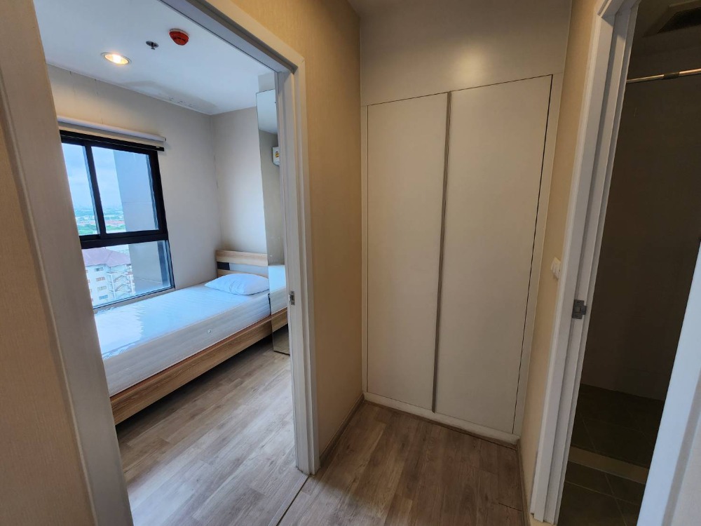 For RentCondoNonthaburi, Bang Yai, Bangbuathong : **The room is empty. Beautiful room, comfortable decoration ** Condo for rent, Plum Condo Central Station Phase 2, 2 bedrooms, 2 bathrooms SN490.31