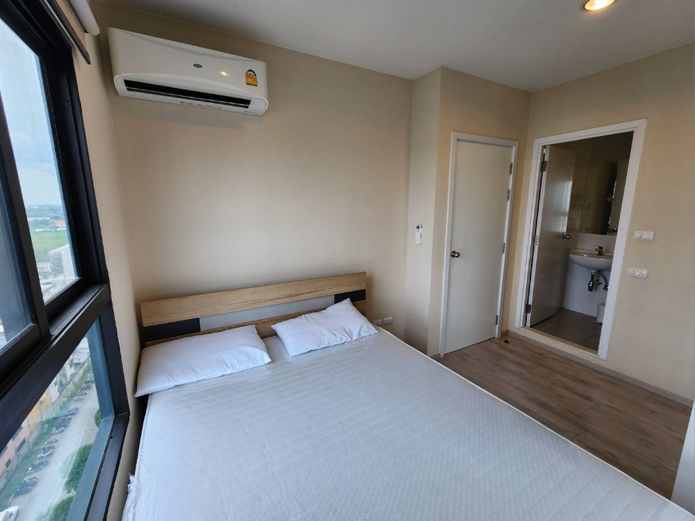 For RentCondoNonthaburi, Bang Yai, Bangbuathong : **The room is empty. Beautiful room, comfortable decoration ** Condo for rent, Plum Condo Central Station Phase 2, 2 bedrooms, 2 bathrooms SN490.31