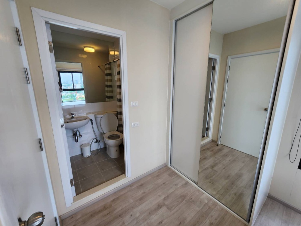 For RentCondoNonthaburi, Bang Yai, Bangbuathong : **The room is empty. Beautiful room, comfortable decoration ** Condo for rent, Plum Condo Central Station Phase 2, 2 bedrooms, 2 bathrooms SN490.31