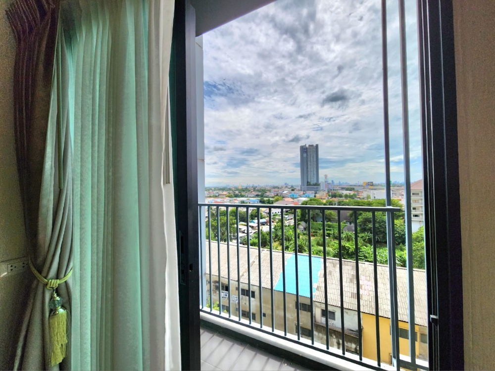 For RentCondoNonthaburi, Bang Yai, Bangbuathong : ** Empty room, beautiful room, with after-rental care ** For rent, Plum Condo Central Station Phase 2, 2 bedrooms, 2 bathrooms, 10th floor, not loud, waiting for the elevator for a long time SN490.32