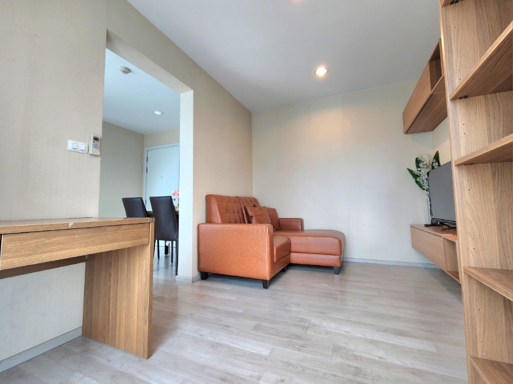 For RentCondoNonthaburi, Bang Yai, Bangbuathong : ** Empty room, beautiful room, with after-rental care ** For rent, Plum Condo Central Station Phase 2, 2 bedrooms, 2 bathrooms, 10th floor, not loud, waiting for the elevator for a long time SN490.32