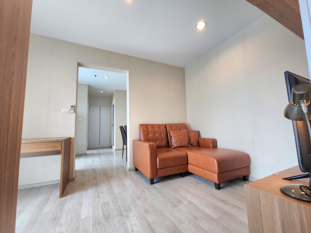 For RentCondoNonthaburi, Bang Yai, Bangbuathong : ** Empty room, beautiful room, with after-rental care ** For rent, Plum Condo Central Station Phase 2, 2 bedrooms, 2 bathrooms, 10th floor, not loud, waiting for the elevator for a long time SN490.32