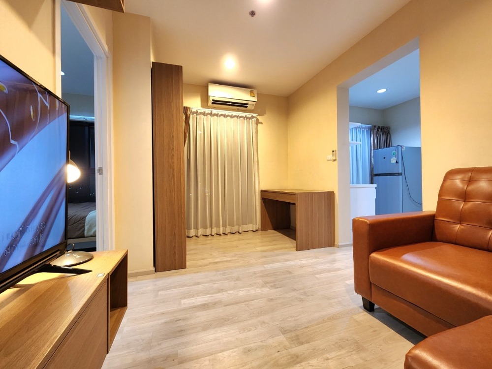For RentCondoNonthaburi, Bang Yai, Bangbuathong : ** Empty room, beautiful room, with after-rental care ** For rent, Plum Condo Central Station Phase 2, 2 bedrooms, 2 bathrooms, 10th floor, not loud, waiting for the elevator for a long time SN490.32