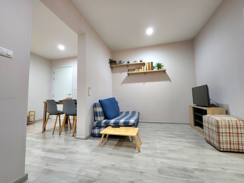 For RentCondoNonthaburi, Bang Yai, Bangbuathong : Status as shown in the cover photo** Room available, 2 balconies, north side, 4 air conditioners!!**For rent, Plum Condo Central Station Phase 1, 2 bedrooms, ready to move in**Rooms like this don't come around often SN490 .31