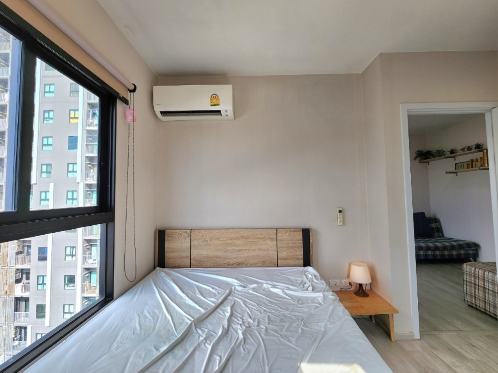 For RentCondoNonthaburi, Bang Yai, Bangbuathong : Status as shown in the cover photo** Room available, 2 balconies, north side, 4 air conditioners!!**For rent, Plum Condo Central Station Phase 1, 2 bedrooms, ready to move in**Rooms like this don't come around often SN490 .31
