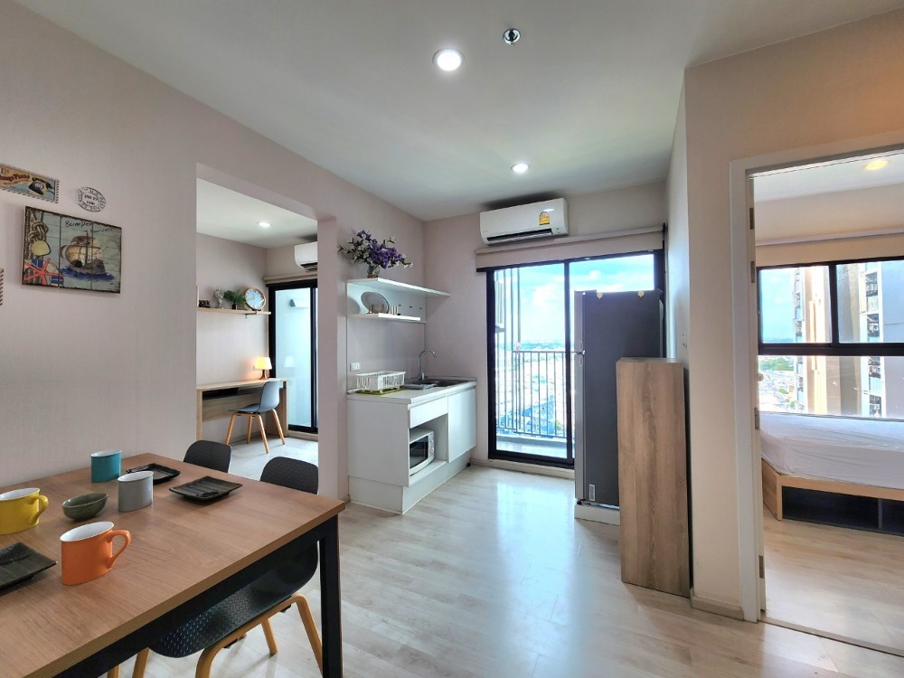 For RentCondoNonthaburi, Bang Yai, Bangbuathong : Status as shown in the cover photo** Room available, 2 balconies, north side, 4 air conditioners!!**For rent, Plum Condo Central Station Phase 1, 2 bedrooms, ready to move in**Rooms like this don't come around often SN490 .31