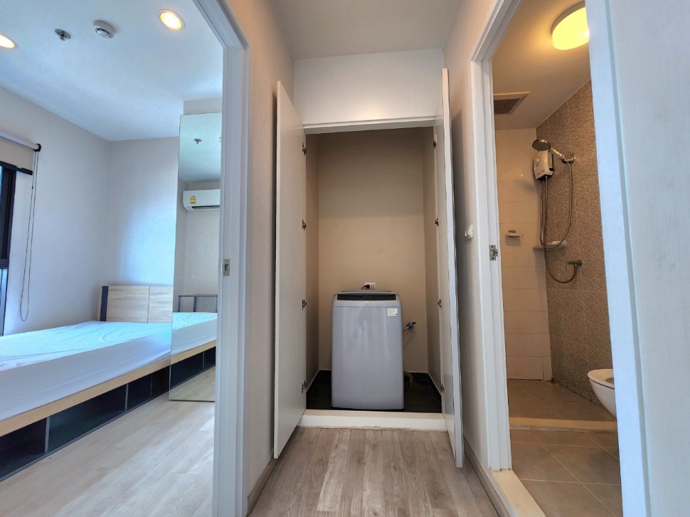 For RentCondoNonthaburi, Bang Yai, Bangbuathong : Status as shown in the cover photo** Room available, 2 balconies, north side, 4 air conditioners!!**For rent, Plum Condo Central Station Phase 1, 2 bedrooms, ready to move in**Rooms like this don't come around often SN490 .31