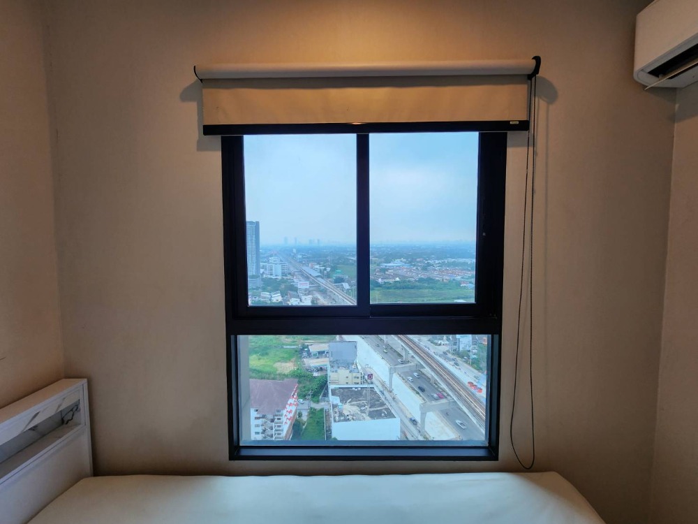 For RentCondoNonthaburi, Bang Yai, Bangbuathong : Status as shown in the cover photo**Room available, very beautifully decorated, beautiful view** For rent, Plum Condo Central Station Phase 2, new condition, if you want to stay, talk to us. *There is a washing machine JSN112.12
