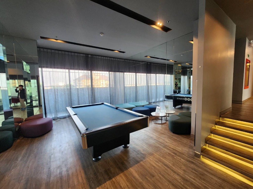 For RentCondoNonthaburi, Bang Yai, Bangbuathong : Status as shown in the cover photo**Room available, very beautifully decorated, beautiful view** For rent, Plum Condo Central Station Phase 2, new condition, if you want to stay, talk to us. *There is a washing machine JSN112.12