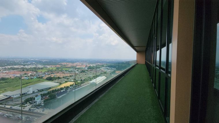 For RentCondoNonthaburi, Bang Yai, Bangbuathong : Status as shown in the cover photo**Room available, very beautifully decorated, beautiful view** For rent, Plum Condo Central Station Phase 2, new condition, if you want to stay, talk to us. *There is a washing machine JSN112.12