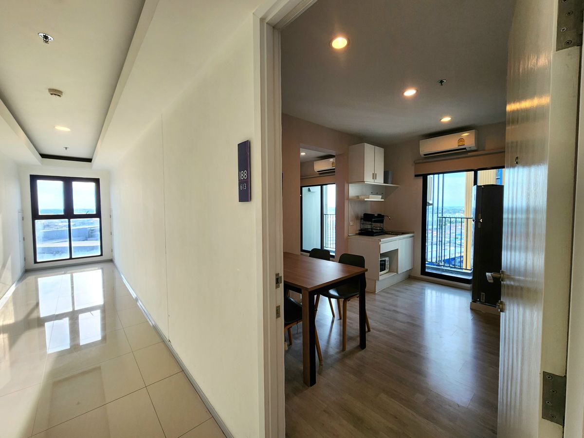 For RentCondoNonthaburi, Bang Yai, Bangbuathong : Status as shown in the cover photo** Room available, 2 balconies, north side, 4 air conditioners!!**For rent, Plum Condo Central Station Phase 1, 2 bedrooms, ready to move in**Rooms like this don't come around often SN490 .31