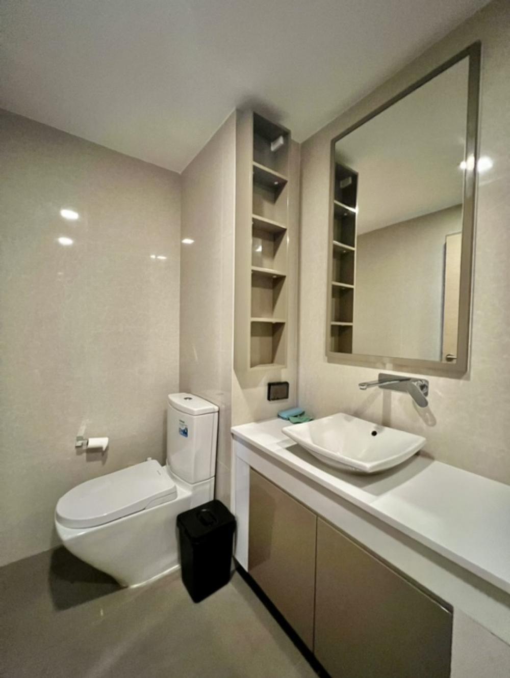 ให้เช่าคอนโดสุขุมวิท อโศก ทองหล่อ : เช่า 1 นอน ราคาดีมาก คอนโด Low rise สุขุมวิท 49 สไตล์ญี่ปุ่น ☎️ 092 962 4691