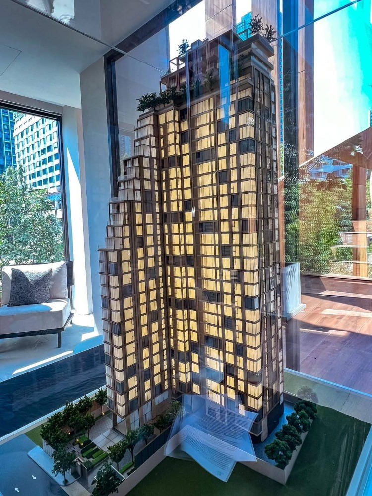 ขายดาวน์คอนโดสีลม ศาลาแดง บางรัก : Romm Convent รมย์ คอนเเวนต์🌟  ขายดาวน์รอบนักลงทุน คอนโดในซอยคอนเเวนต์ ใกล้โรงเรียนเซนต์โย ใกล้btsศาลาเเดงเเละช่องนนทรี ขนาด 1 bed deluxe 51.44 ตรม ชั้น 19 🔥 เพียง 13.4 ลบ. มีที่จอดรถ 110% 🌟 🌟🌟 ตำเเหน่งวิวตึกมหานครเเบบชัดๆเต็มตา