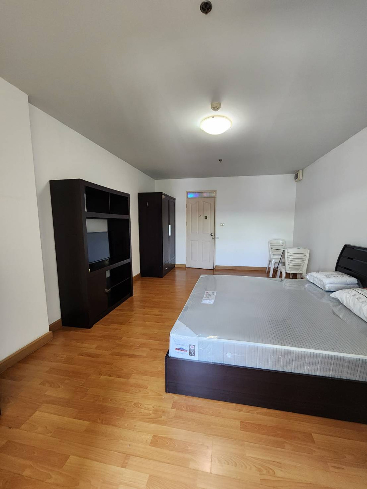 For RentCondoOnnut, Udomsuk : Condo for rent near BTS Udomsuk, only 250 meters, near fresh market