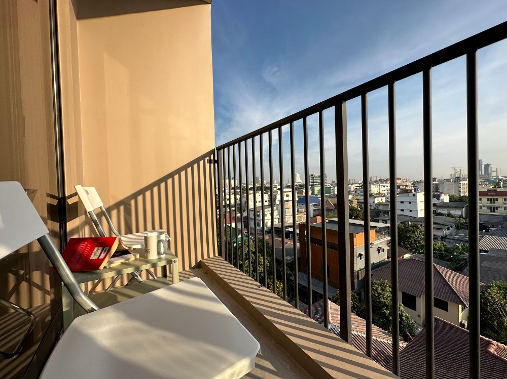For RentCondoSathorn, Narathiwat : Condo blossom sathorn charoenrat for rent