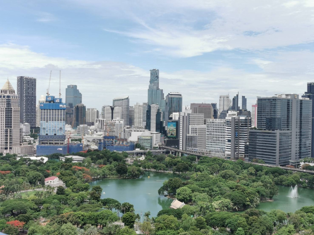 ขายคอนโดวิทยุ ชิดลม หลังสวน : Nimit Langsuan 2bed 100sqm. 42,000,000 Lumpini/Sportclub view Corner unit Am: 0656199198