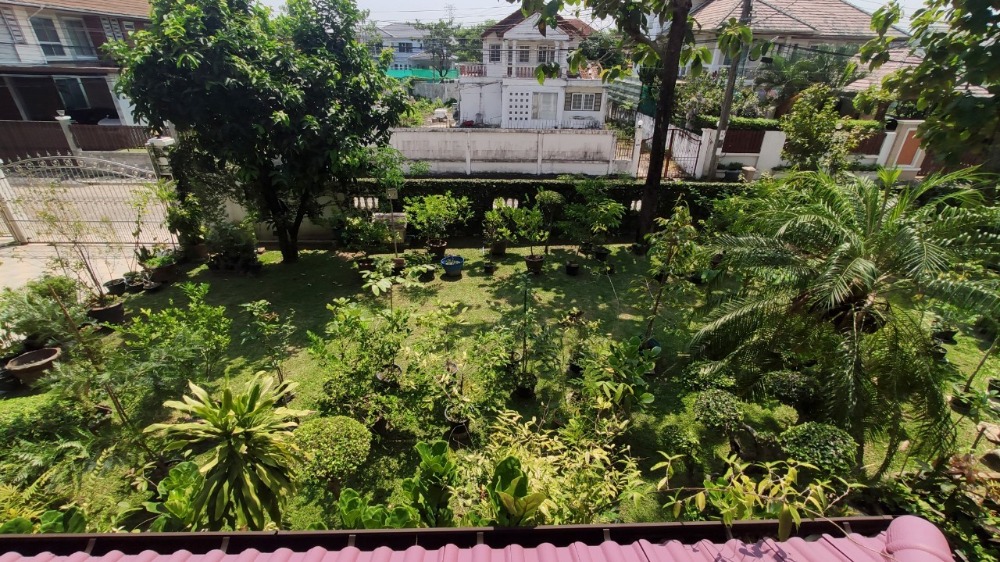 ขายบ้านพุทธมณฑล ศาลายา : ขาย บ้านเดี่ยว 2 ชั้น 216 ตารางวา หมู่บ้าน กฤษดานคร 18 ติดถนนพุทธมณฑลสาย 3 แขวงศาลาธรรมสพน์ เขตทวีวัฒนา กรุงเทพมหานคร