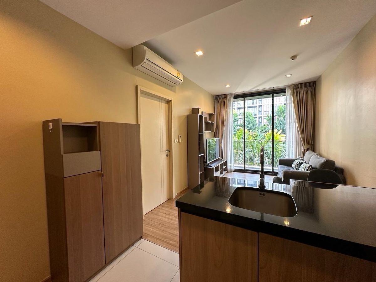 ขายคอนโดอ่อนนุช อุดมสุข : 🔥ขายด่วน! Hasu Haus คอนโดริมน้ำ 1 ห้องนอน 41.28 ตรม ชั้น 3 วิวสวนด้านใน🔥เพียง 4.35 ล้าน!