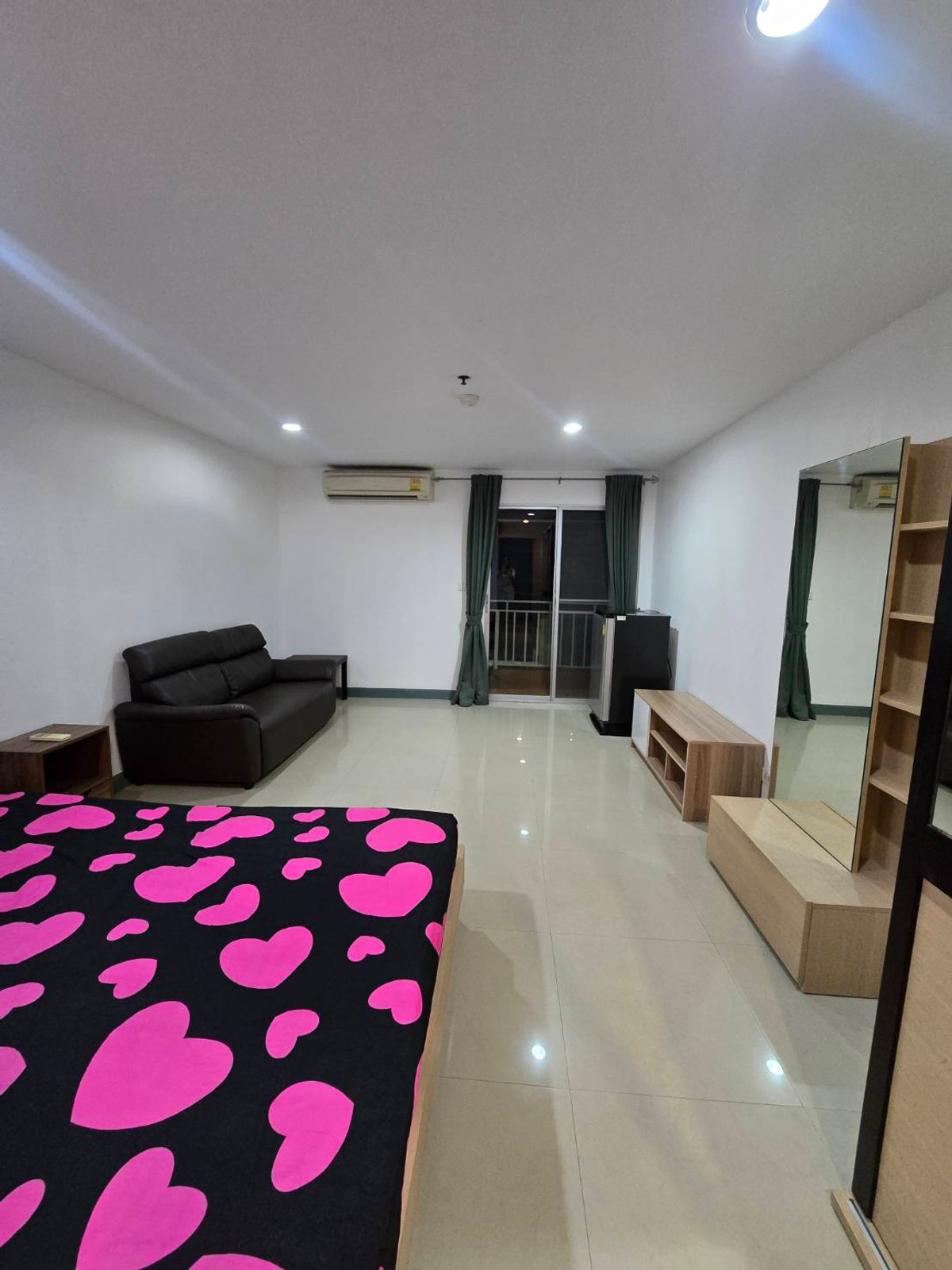 For RentCondoBangna, Bearing, Lasalle : Regent Home7/2  Bangna, near BTS Bangna, near BITEC Bangna, near the expressway