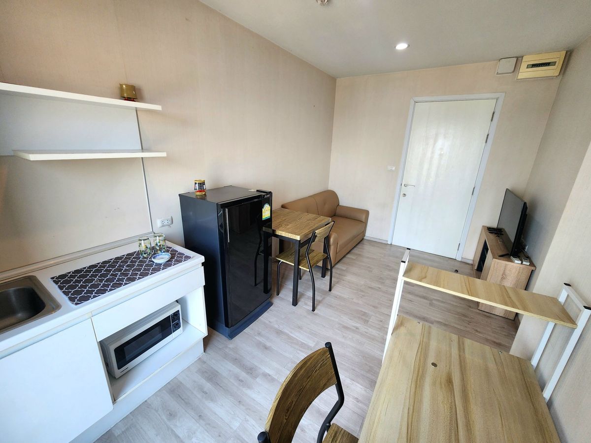 For RentCondoNonthaburi, Bang Yai, Bangbuathong : Status as shown in the cover photo**Vacant room, newly purchased washing machine** For rent, Plum Central Phase 1!! Real room photos, real sound!! East view, morning sun is not hot SN490.46