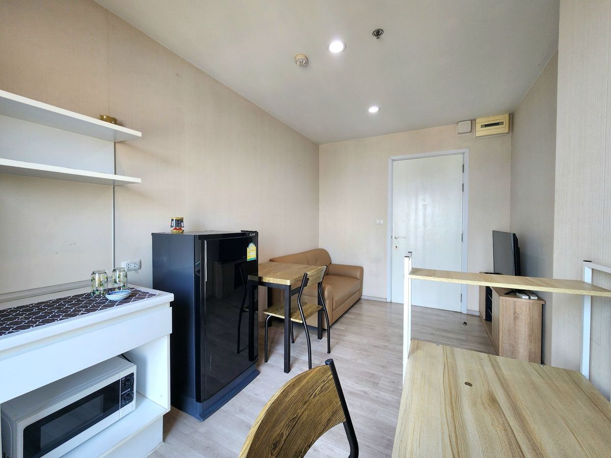 For RentCondoNonthaburi, Bang Yai, Bangbuathong : Status as shown in the cover photo**Vacant room, newly purchased washing machine** For rent, Plum Central Phase 1!! Real room photos, real sound!! East view, morning sun is not hot SN490.46