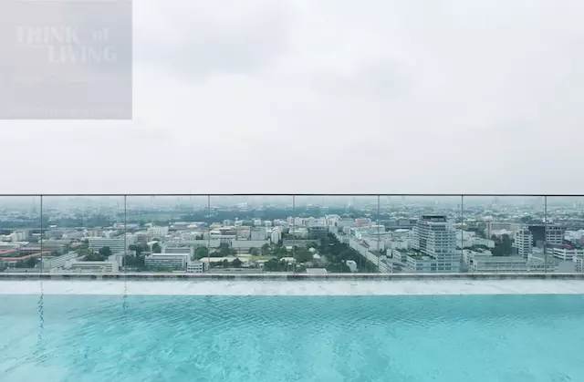 For RentCondoRatchathewi,Phayathai : Condo for rent, M Phayathai, 2 bedroom, 2 bathroom, 50 sq m. Fully furnished, only 35,000 baht, contact ID Line: @Roomdd